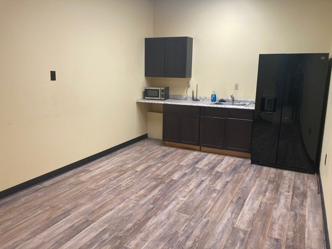 Small Warehouse Complex